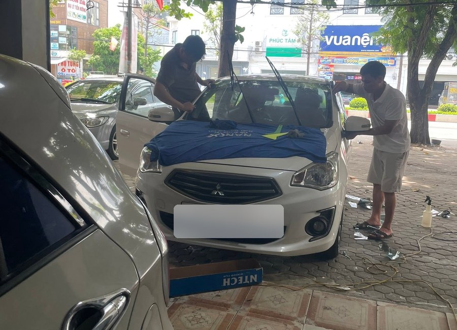 MPV7 phim cách nhiệt + âm thanh
